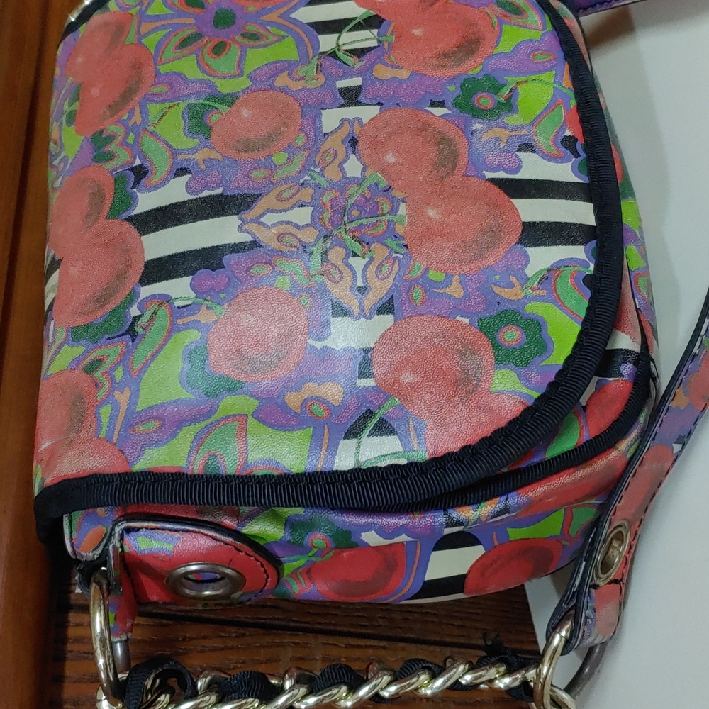 Betsey Johnson Cherries and Stripes  Crossbody Saddle Bag - Picture 4 of 17